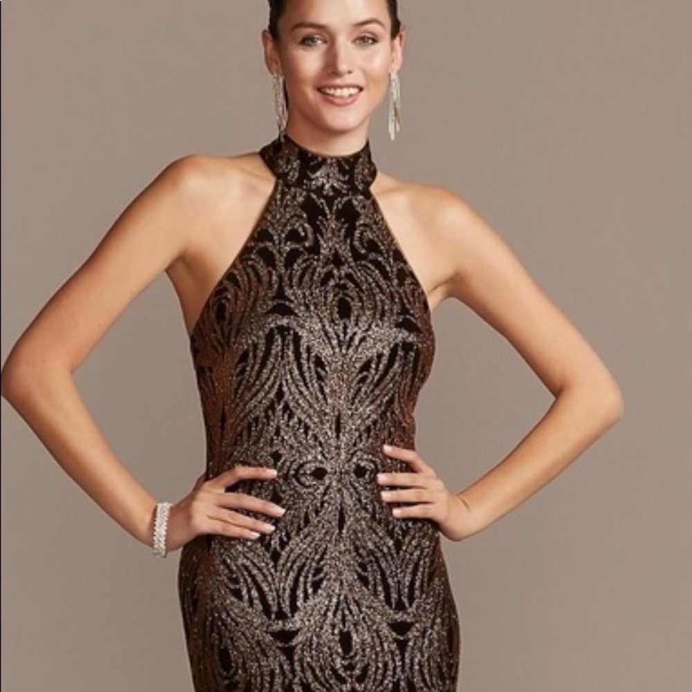 Like New Slinky Glitter Print T-Back Black/RoseGold Gown BETSY&ADAM. Size 4.
